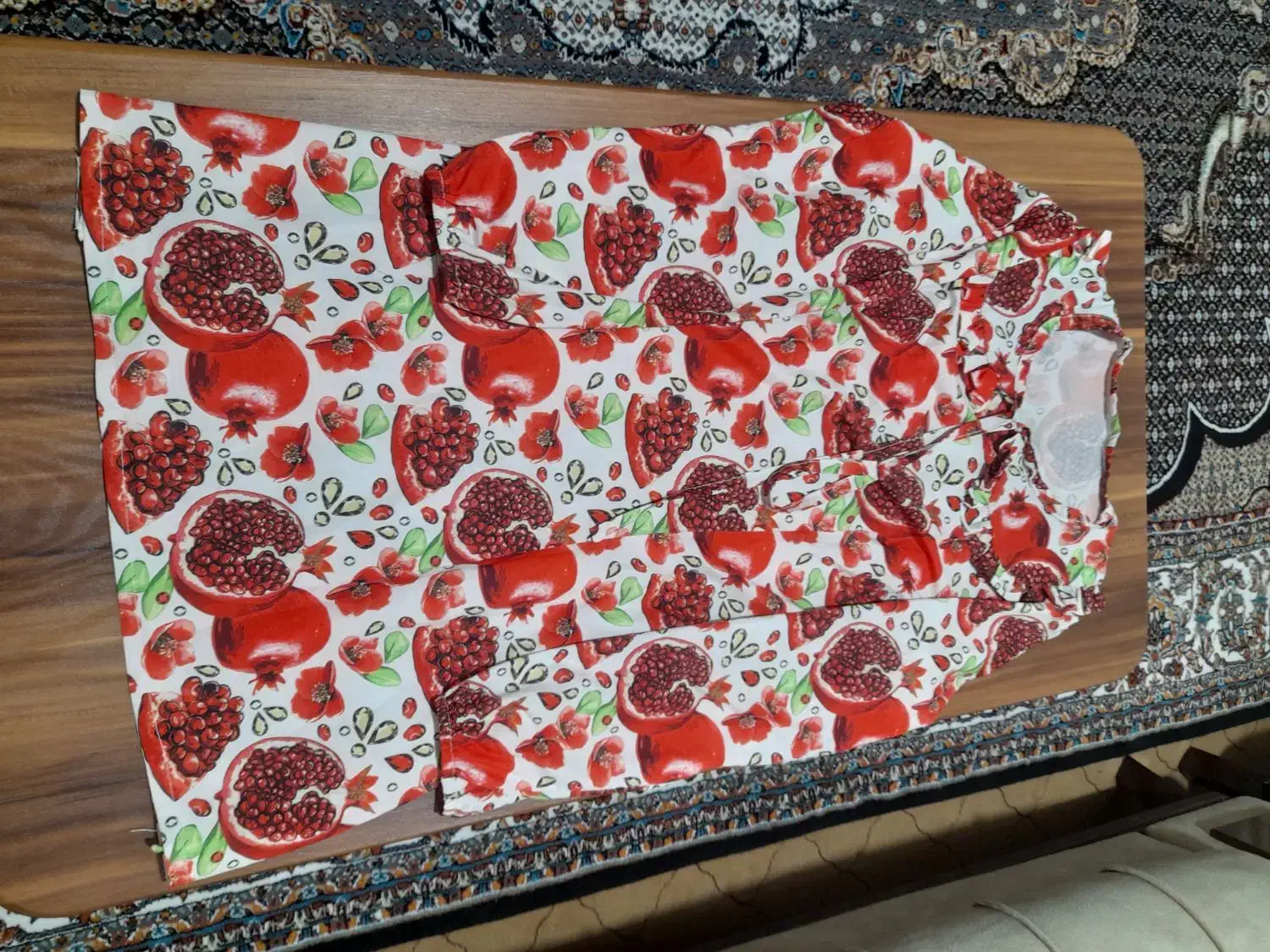 مقداری لباس زنانه نو و در حد نو|لباس|اردبیل, |دیوار