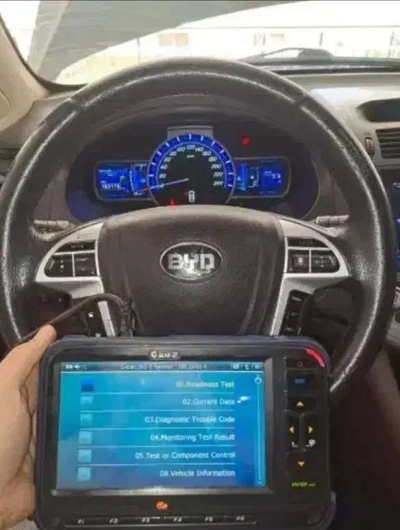 کارشناس خودرو تشخیص رنگ و فنی خودرو (شیراز)|خدمات موتور و ماشین|شیراز, قدوسی غربی|دیوار