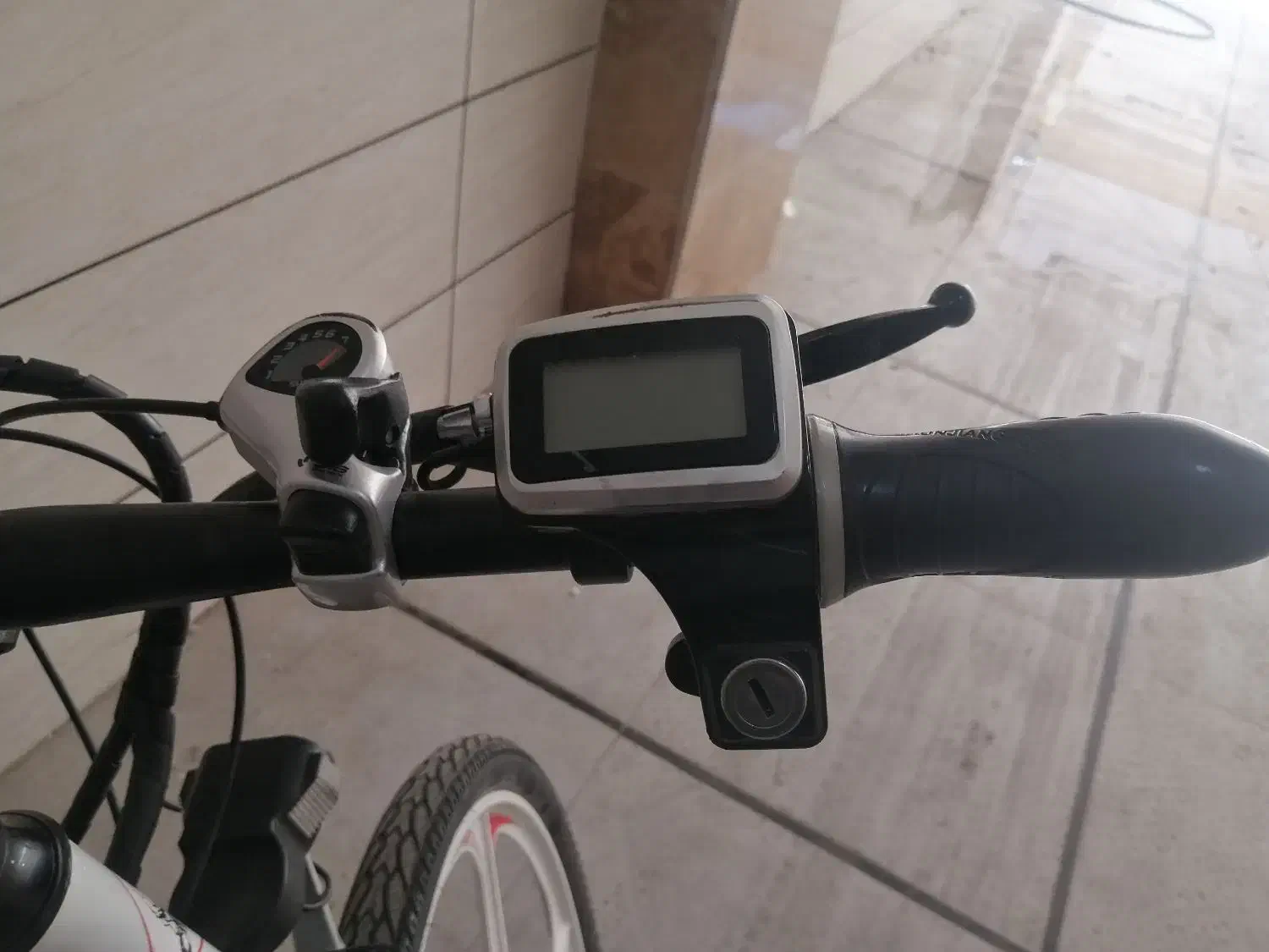دوچرخه برقی تمیز و سالم|دوچرخه، اسکیت، اسکوتر|قم, شهرک قدس|دیوار