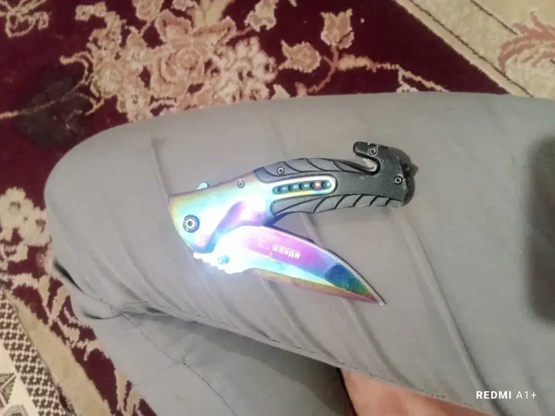 چاقوی زیبا وخوش دست|کلکسیون اشیاء عتیقه|زابل, |دیوار