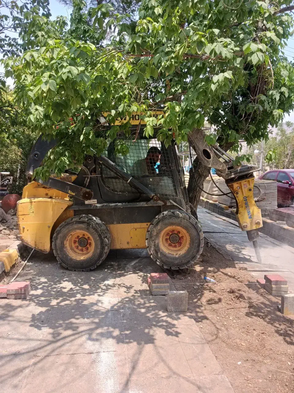 بابکت،مینی لودر|خدمات حمل و نقل|کرمانشاه, |دیوار