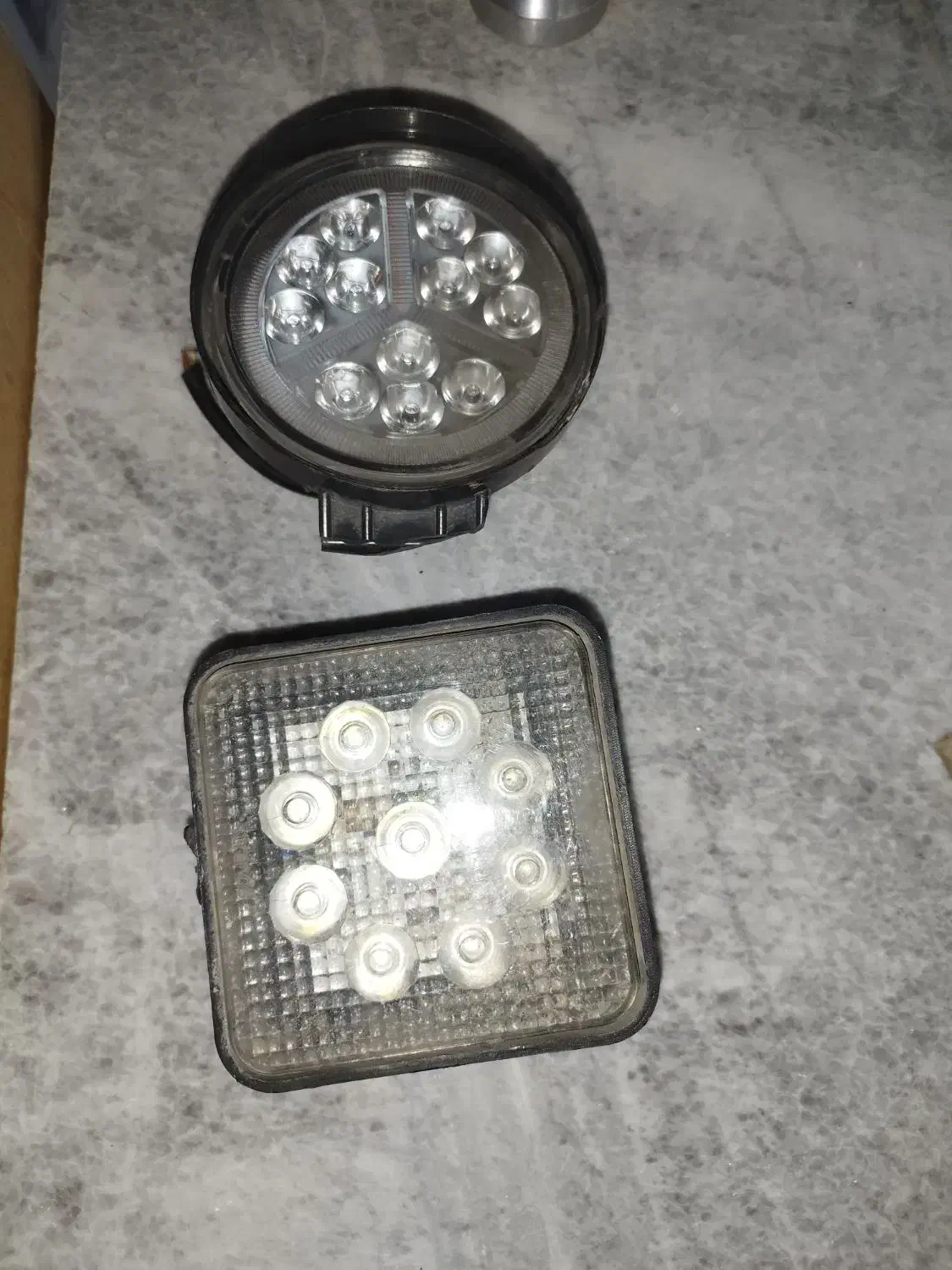 چراغ پشت کامیونت.کامیون.تریلی..ترو تمیز|قطعات یدکی و لوازم جانبی|قروه, |دیوار