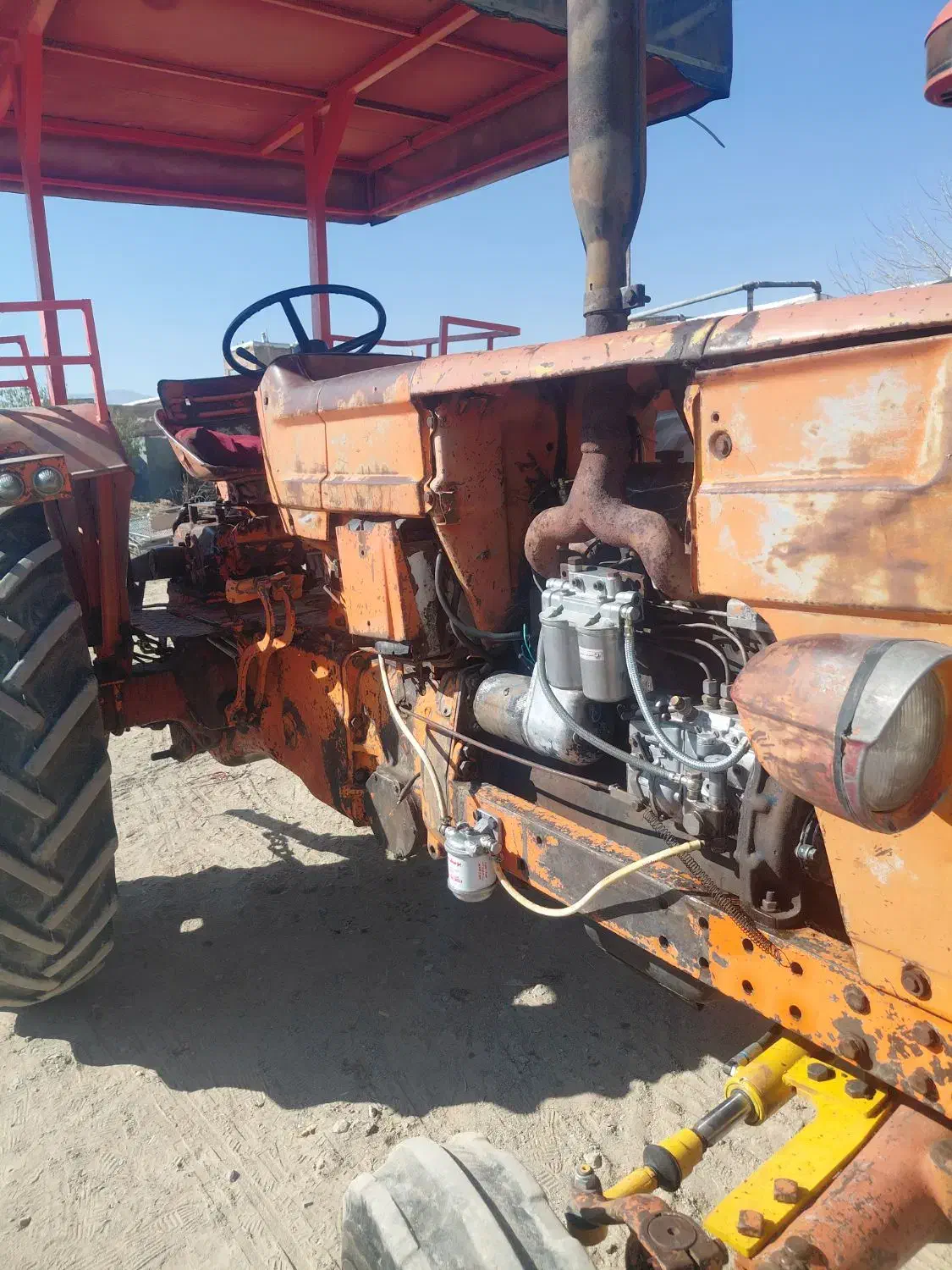 تراکتور رومانی|ماشین‌آلات صنعتی|مهاجران, |دیوار