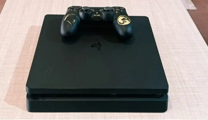 PS4 SLIM|کنسول، بازی ویدئویی و آنلاین|کرمان, |دیوار