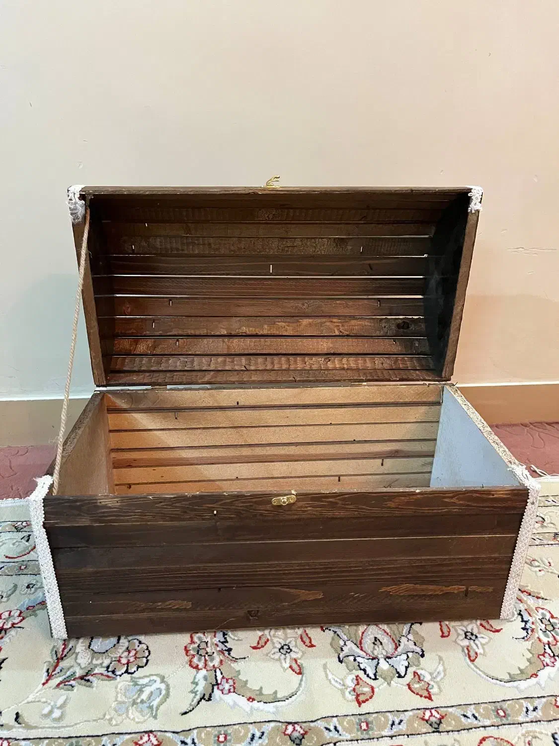 صندوقچه چوبی امسال خریده شده نو|صنایع دستی و سایر لوازم تزئینی|اسلام‌شهر, شهرک مهدیه|دیوار