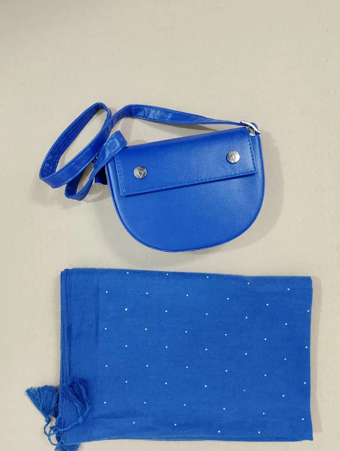 هدیه روز زن وروز مادر|کیف، کفش، کمربند|قم, شهر قائم|دیوار