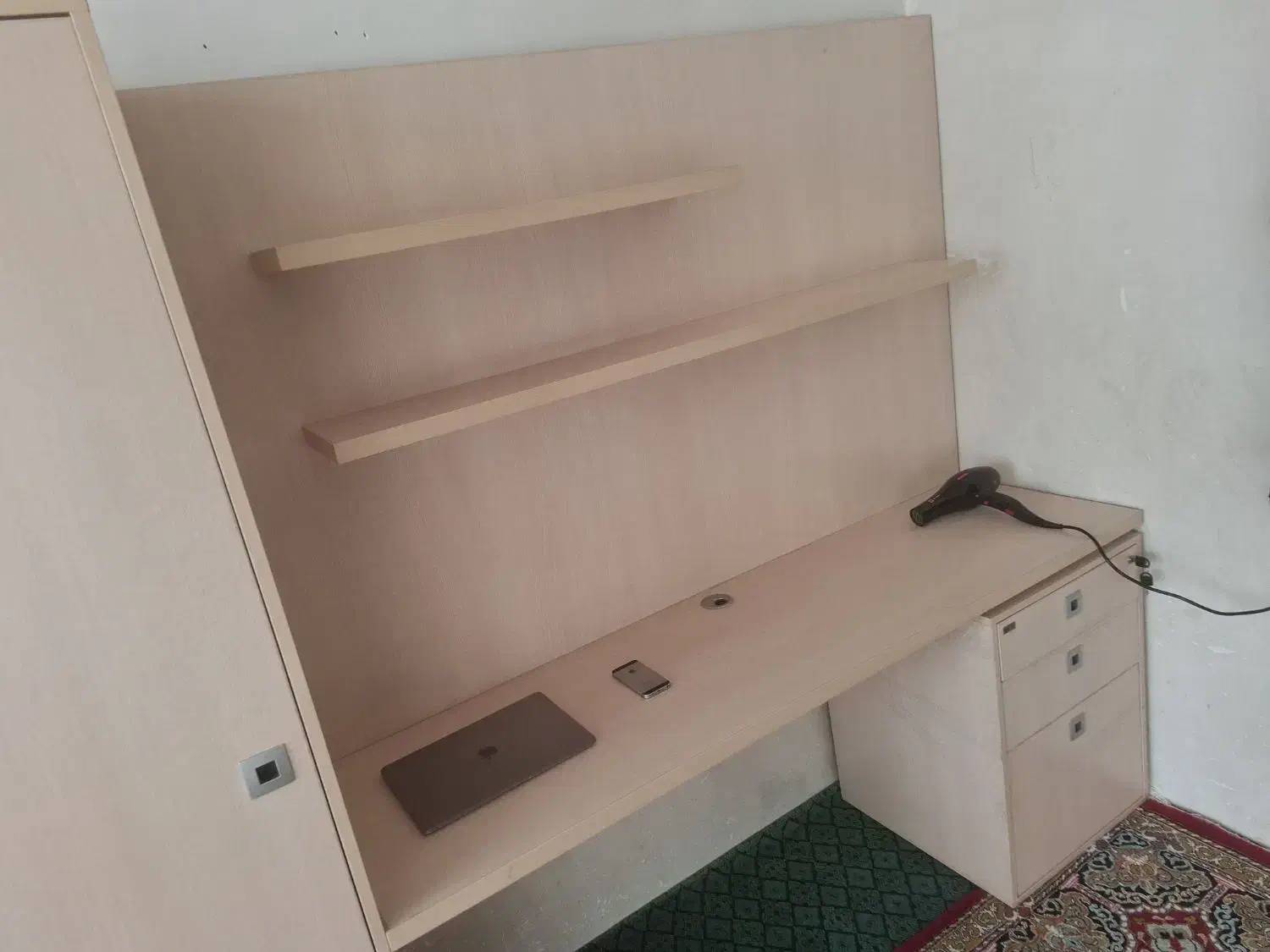 کمد/کتابخانه/میز لپتاپ/کردنزا برند لی یو LIO|مبلمان اداری|شیروان (خراسان), |دیوار