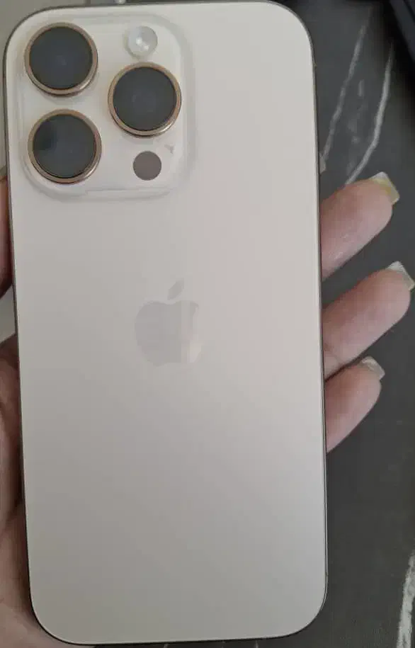 آیفون ۱۶ پرو|موبایل|شاهین‌شهر, سعدی جنوبی|دیوار