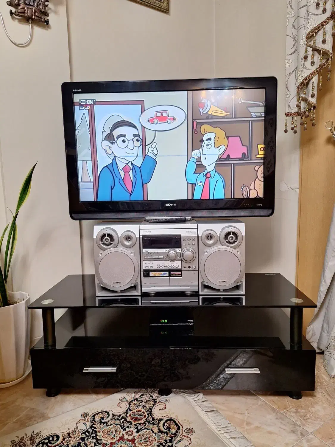 تلویزیون ۴۰ سونی اصل|تلویزیون و پروژکتور|شیراز, فرهنگ شهر|دیوار