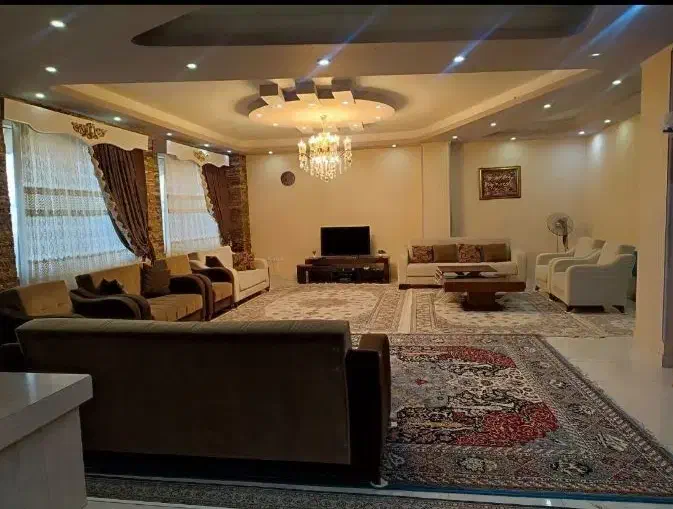 اجاره آپارتمان ۱۵۰متری/خیابان معلم|اجارهٔ آپارتمان|بندر انزلی, معلم|دیوار