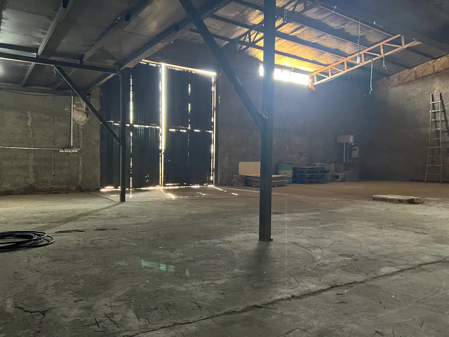 اجاره سوله ۵۰۰ متری|اجارهٔ دفتر صنعتی، کشاورزی، تجاری|کرمان, |دیوار