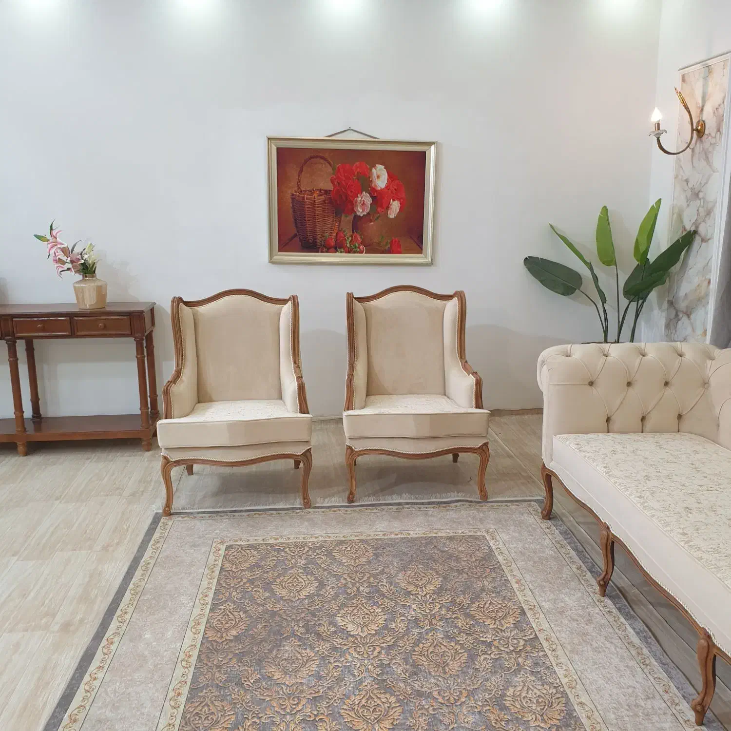 مبل فرانسوی کینگ سایز|مبلمان خانگی و میز عسلی|شیراز, زرهی|دیوار