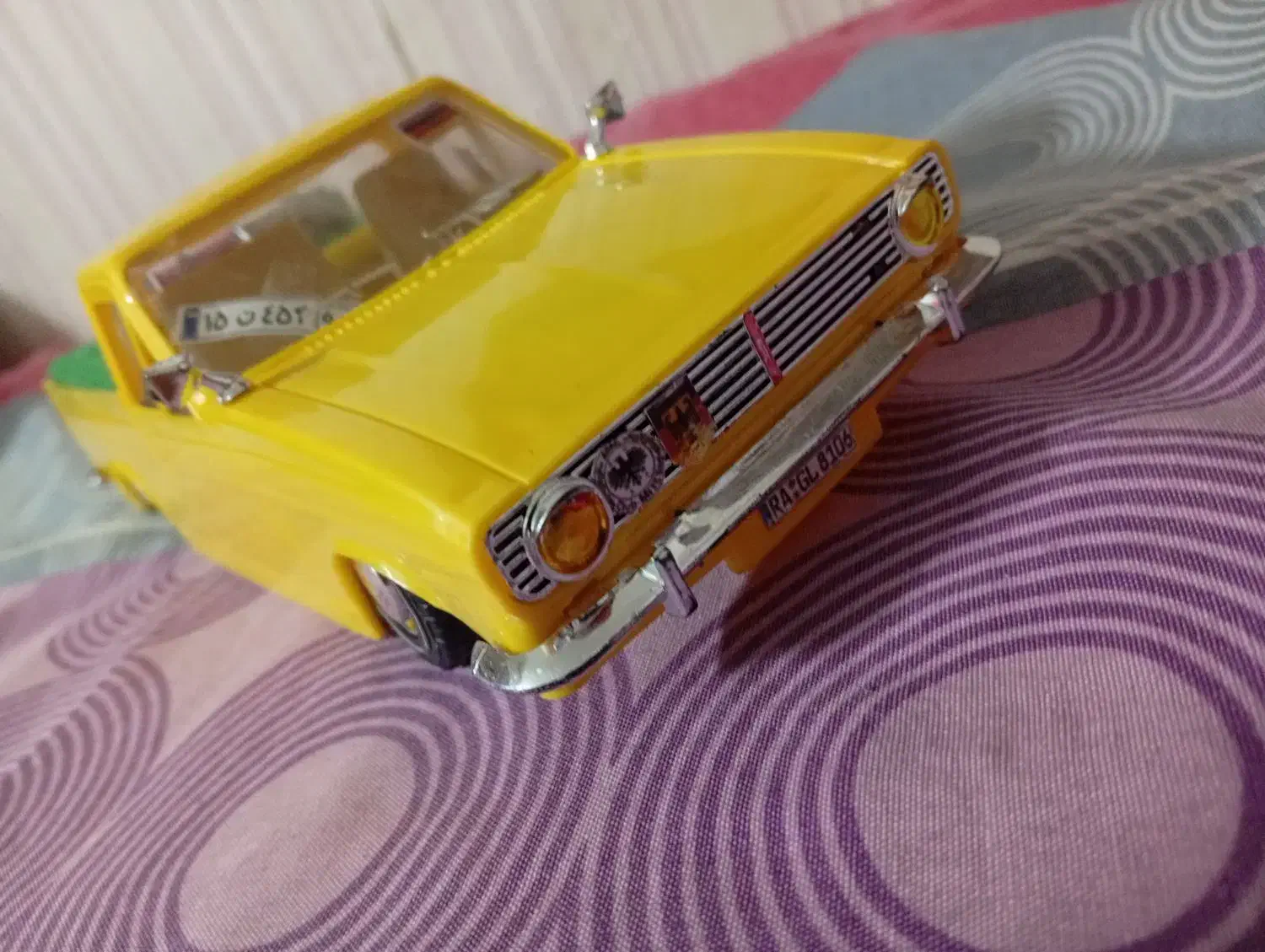 ماکت پیکان وانت زردقناری خوشگل،مرتب،دارای پنوماتیک|کلکسیون و سرگرمی|مشهد, هفت تیر (نه دره)|دیوار