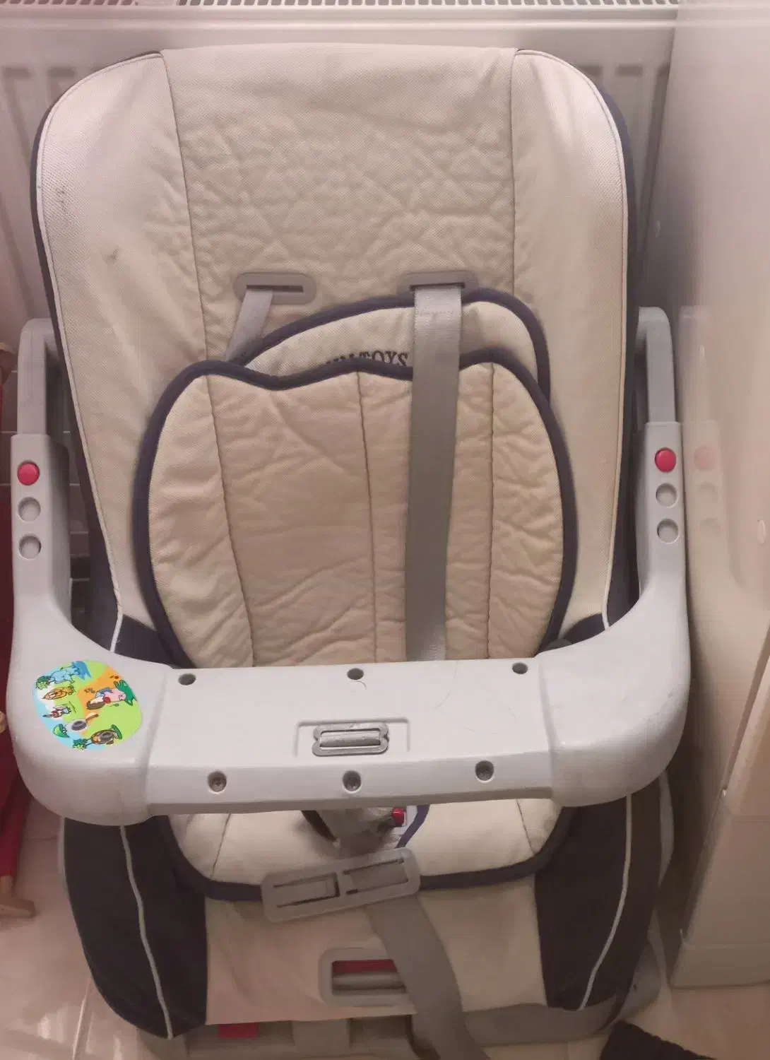 صندلی ماشین بچه|کالسکه و لوازم جانبی|تویسرکان, |دیوار