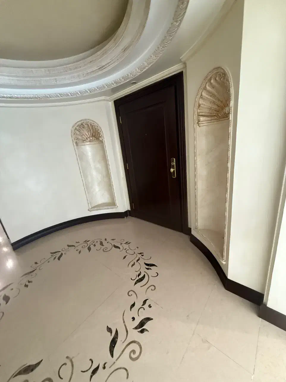 زعفرانیه ۲۳۰ متر آپارتمان لوکس