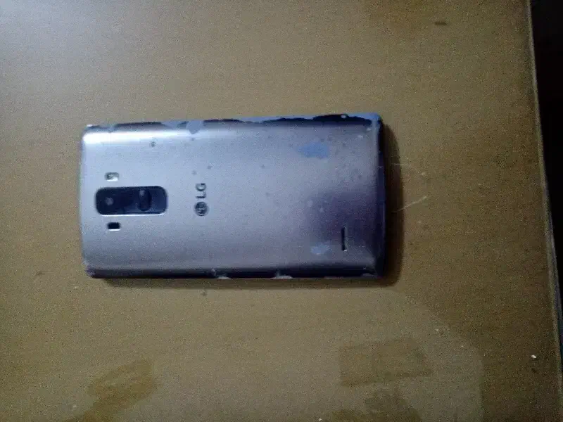 گوشی lg|موبایل|اسلام‌شهر, شهرک مفیدی|دیوار