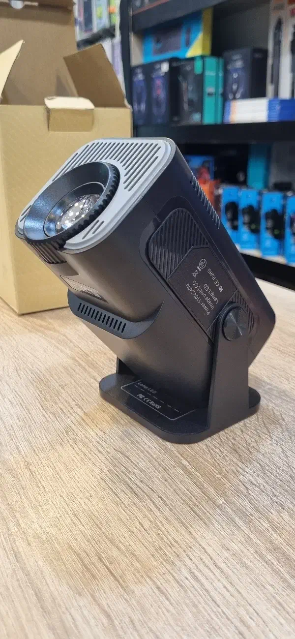 پروژکتور اورجینال hy 320 mini|تلویزیون و پروژکتور|شیراز, شهرک پرواز|دیوار