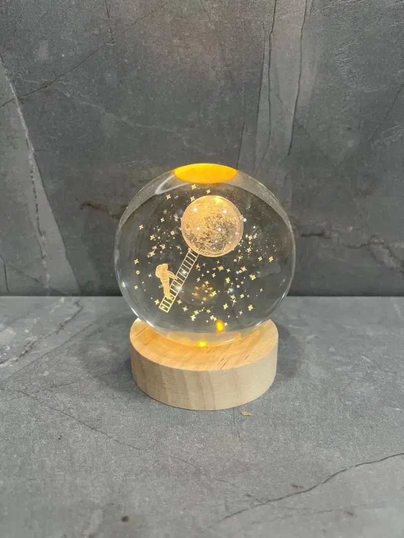 چراغ خواب گوی|چراغ خواب و آباژور|گنبد کاووس, |دیوار