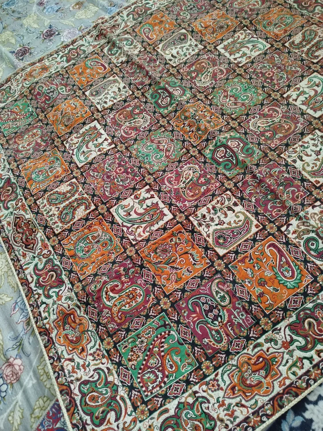 رومیزی ترمه تخفیف ویژه یلدا فقط 400|صنایع دستی و سایر لوازم تزئینی|اصفهان, گرکان|دیوار