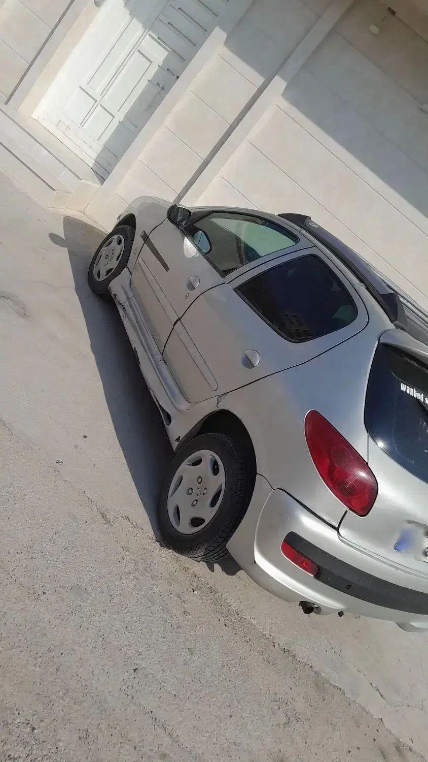 ۲۰۶مدل ۸۳|خودرو سواری و وانت|قشم, |دیوار