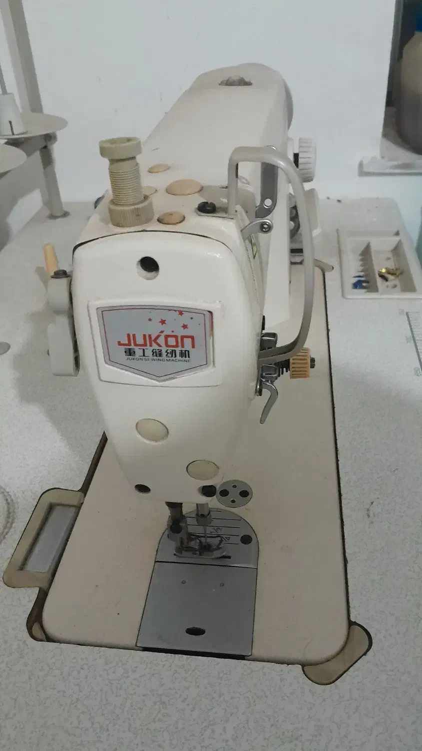 چرخ خیاطی JUKON|چرخ خیاطی و ریسندگی|کیاشهر, |دیوار