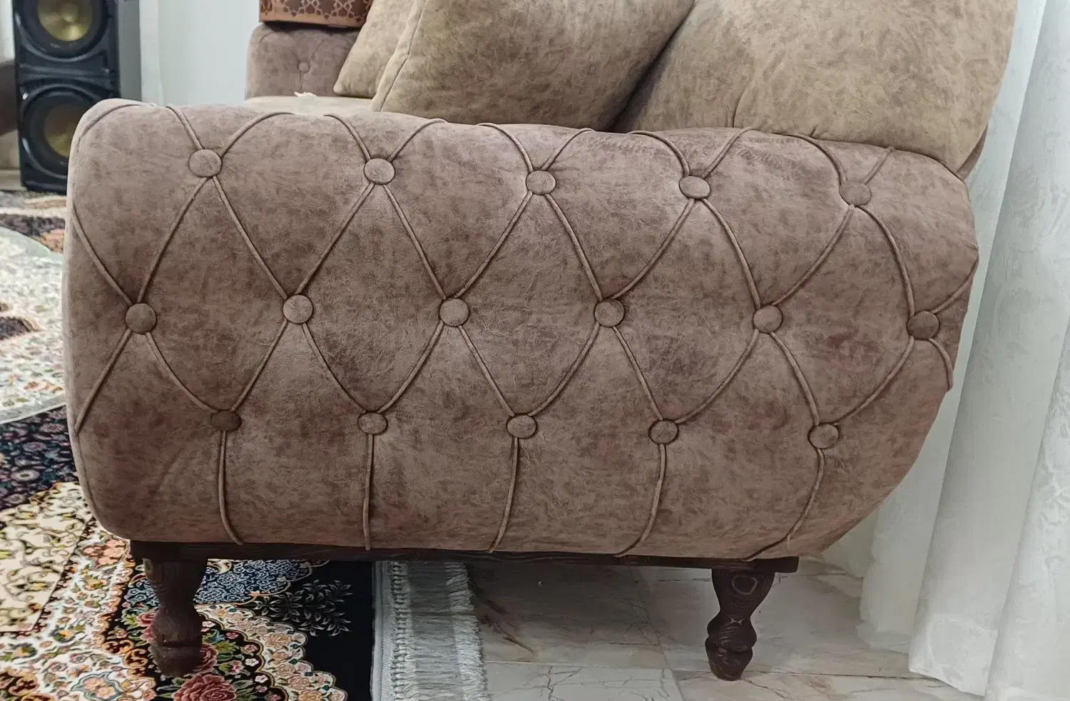 مبل ۷ نفره  چوب نراد|مبلمان خانگی و میز عسلی|قائم‌شهر, |دیوار