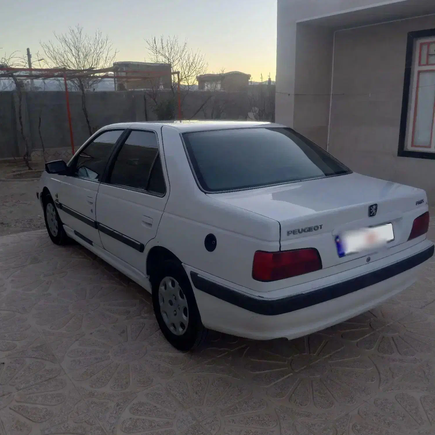 پژو پارس ۹۴|خودرو سواری و وانت|نهاوند, |دیوار