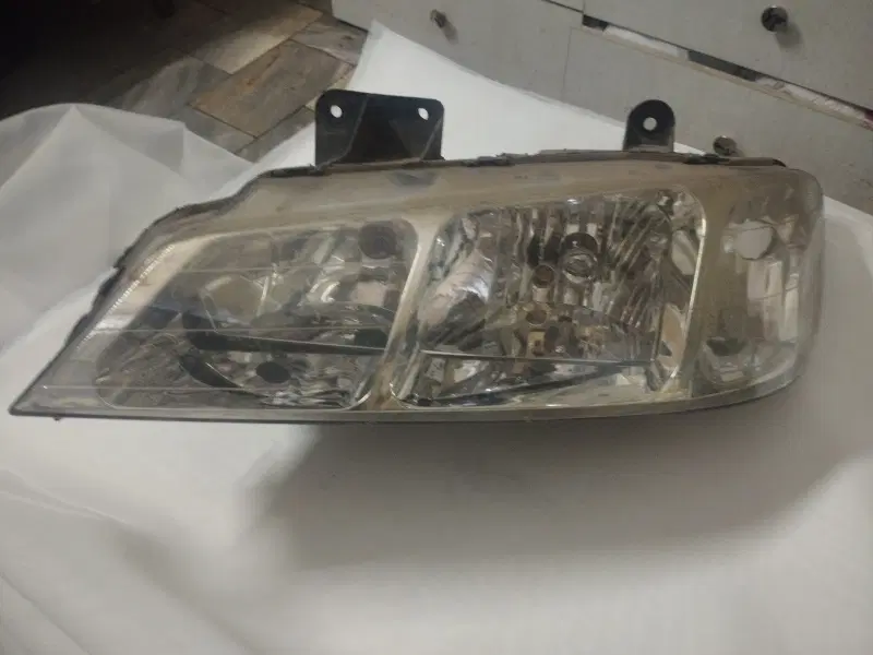 چراغ جلو لیفان ایکس ۵۰ سمت شاگرد چراغ پژو پارس|قطعات یدکی و لوازم جانبی|تهران, بازار آهن|دیوار