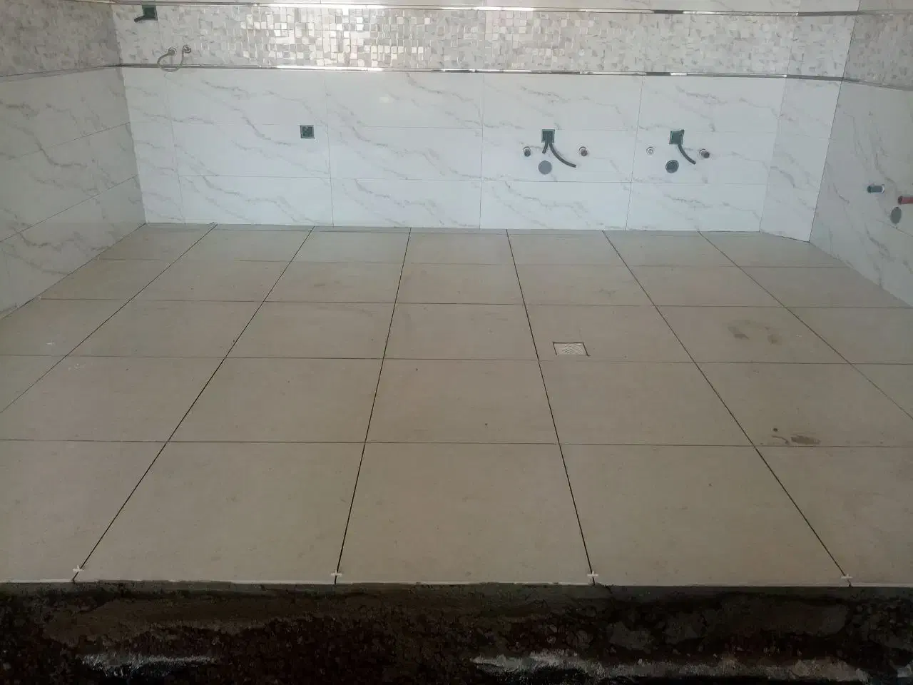 سرامیک کاشی کاری موزاییک بنای کاشیکار سرامیکاری|خدمات پیشه و مهارت|مشهد, سپاد|دیوار