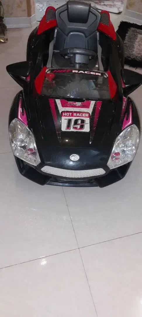 ماشین شارژی|اسباب‌‌بازی|اصفهان, شهرک میلاد|دیوار