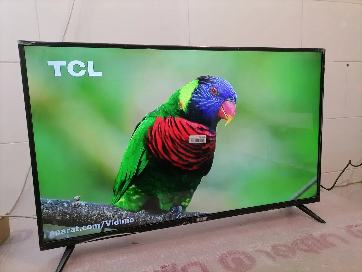 تلویزیون 43 بلست|تلویزیون و پروژکتور|کاشمر, |دیوار