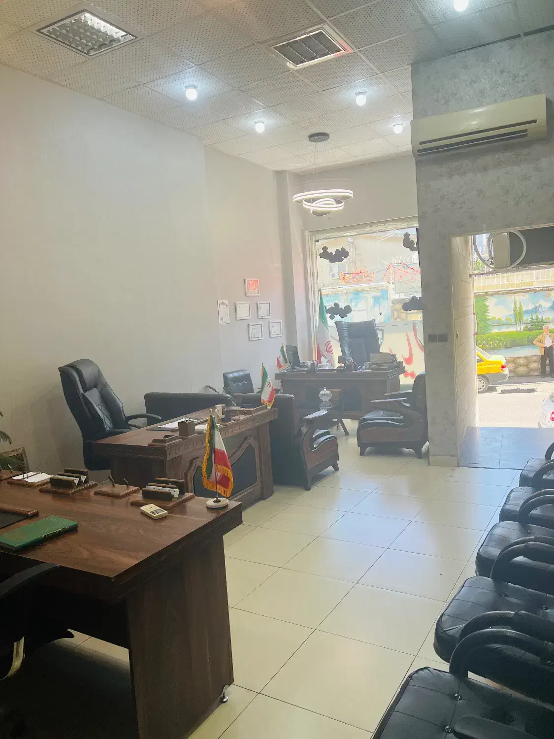 جهت همکاری در املاک رایان خانم و اقا نیاز دارم|استخدام بازاریابی و فروش|رشت, صفاری|دیوار