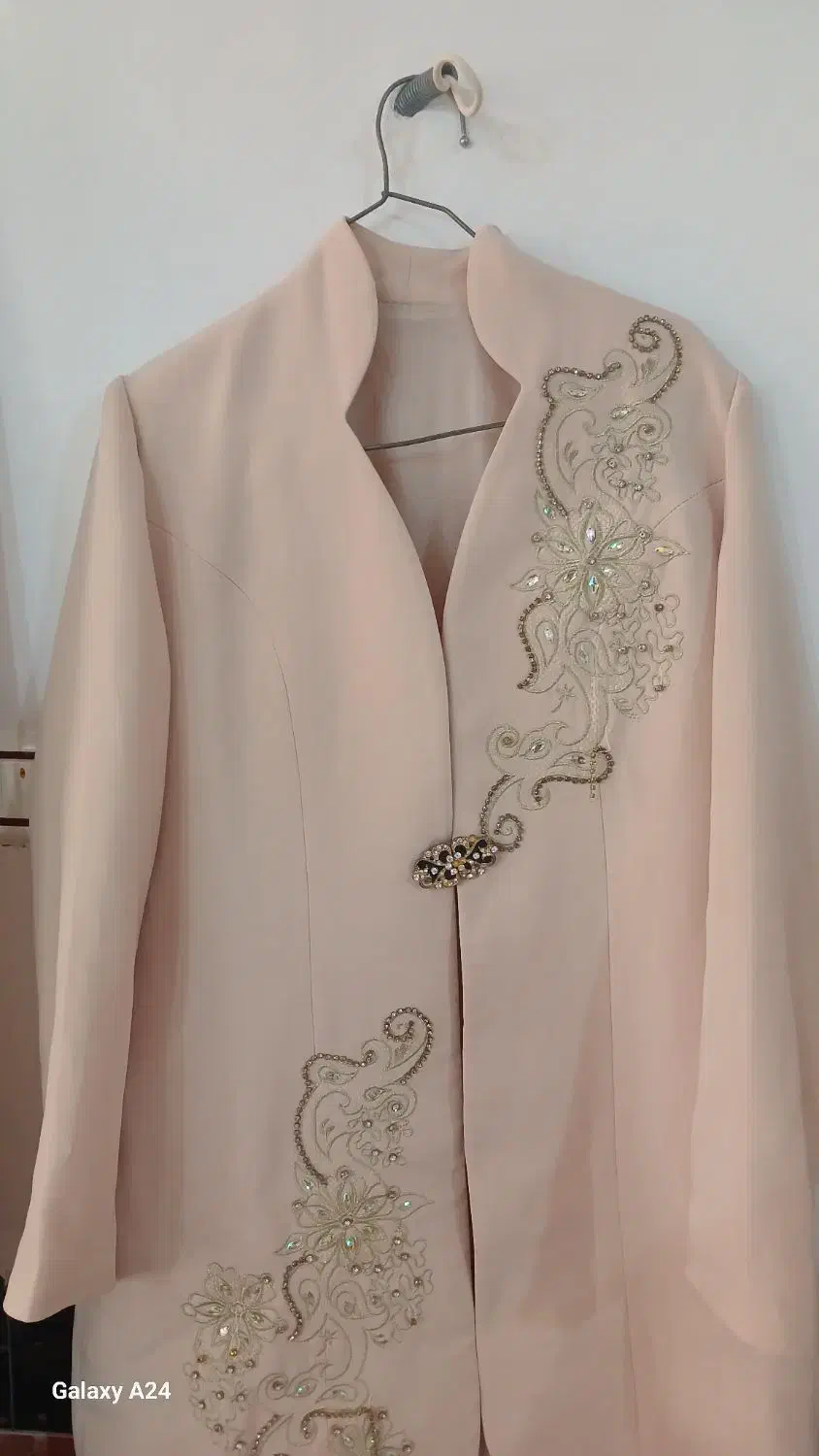 درحدنو|لباس|نورآباد, |دیوار