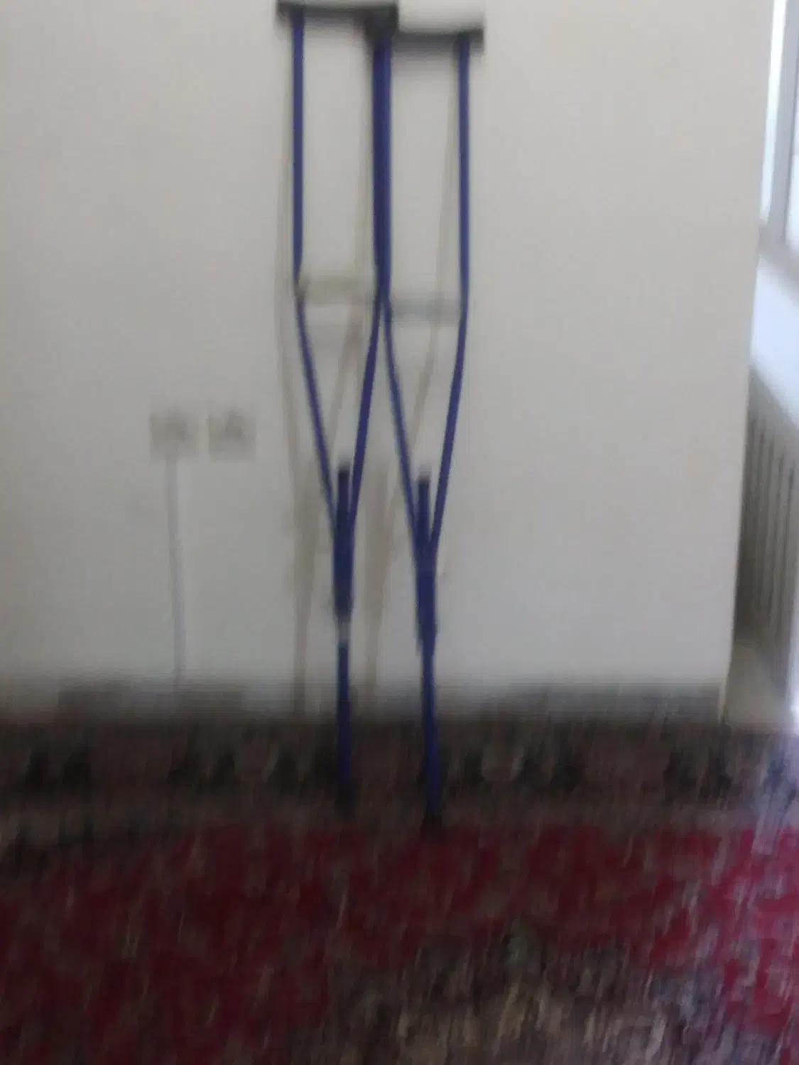 یکجفت عصای زیر بغل|آرایشی، بهداشتی، درمانی|سمنان, |دیوار