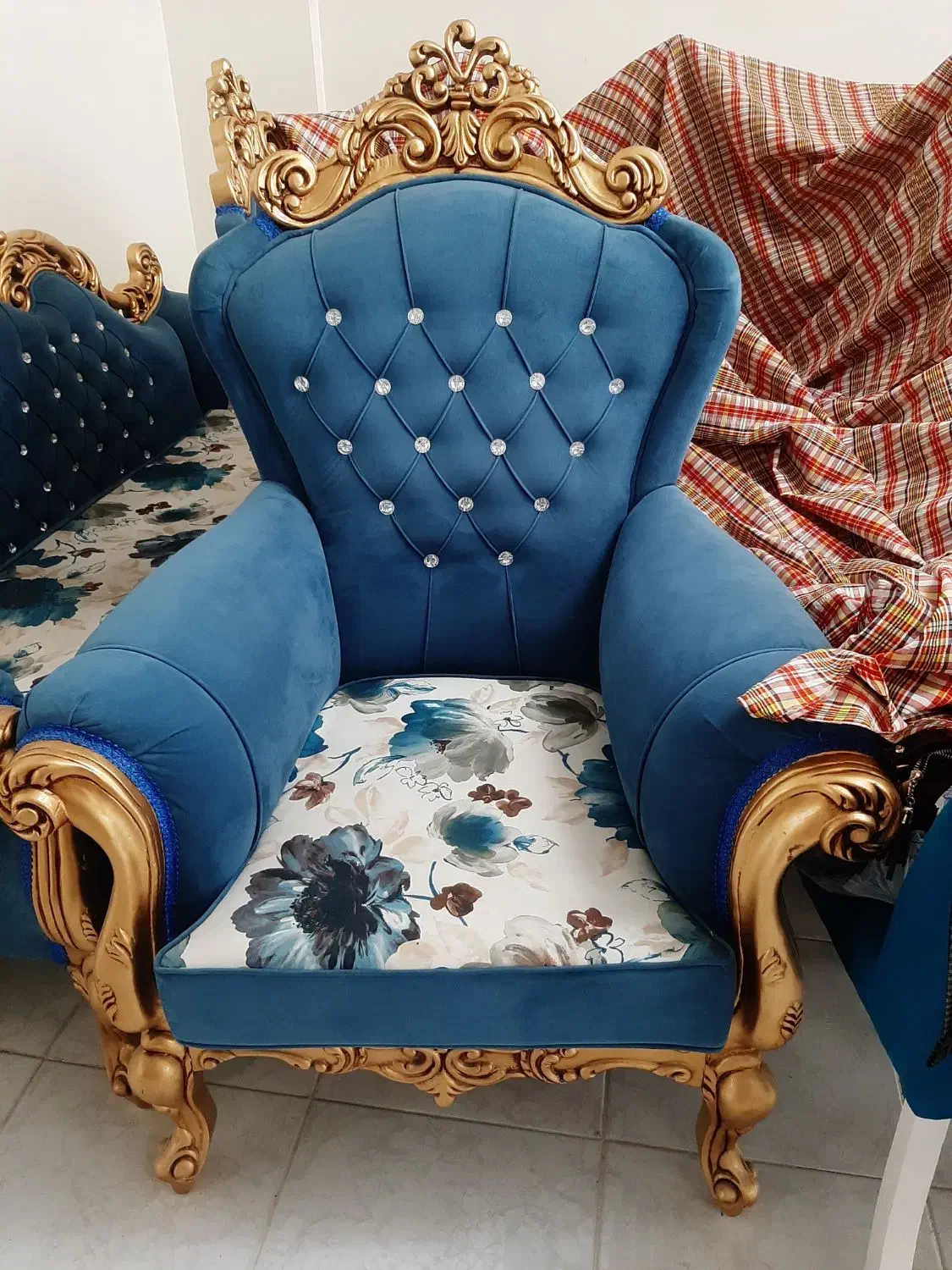 مبلمان ۹ نفره|مبلمان خانگی و میز عسلی|اصفهان, شهرک ولیعصر|دیوار