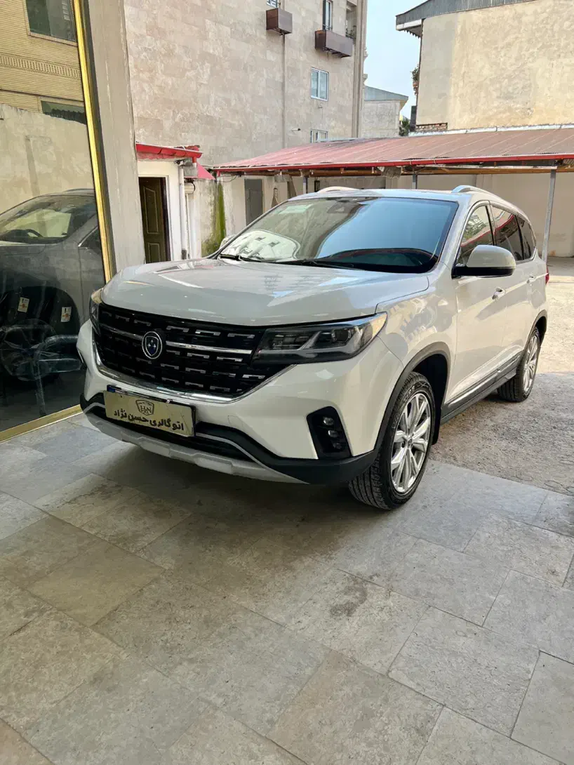 فرداموتور t5 مدل 1402|خودرو سواری و وانت|رشت, انصاری|دیوار