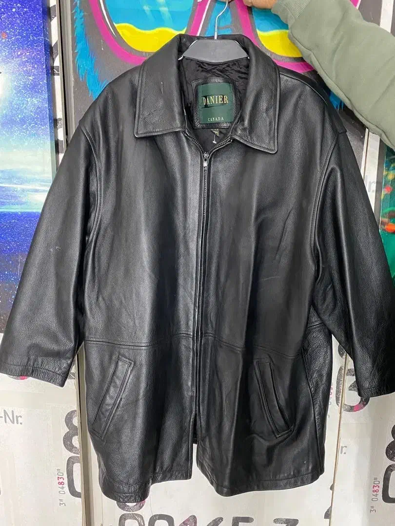 کاپشن چرم اورجینال قواره بزرگ|لباس|تهران, باغ فیض|دیوار