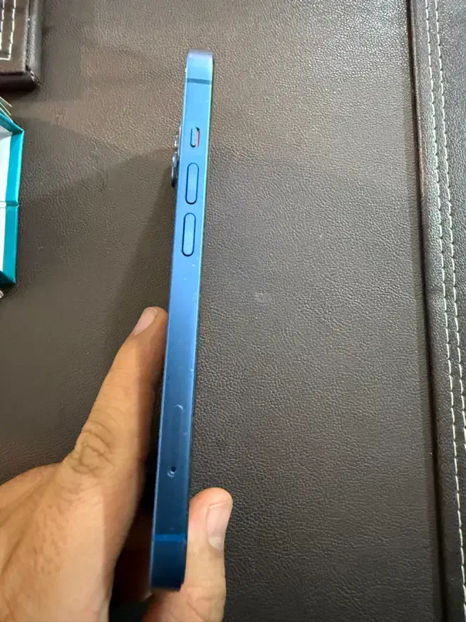 ایفون ۱۳ نرمال باطری ۹۳ درصد مشابه نو|موبایل|اصفهان, جلفا|دیوار