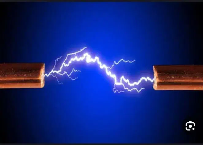 برق برقکار برق کاری رفع اتصالات برق سرویس کولرابی|خدمات پیشه و مهارت|خرم‌آباد, |دیوار