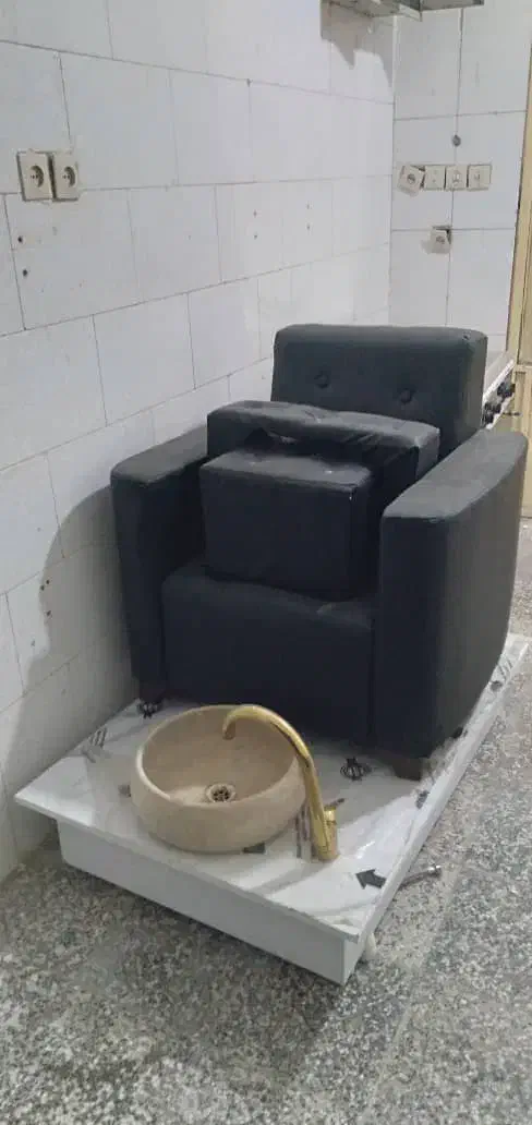 صندلی پدیکور و سرشور|آرایشگاه و سالن‌های زیبایی|بندر ماهشهر, |دیوار