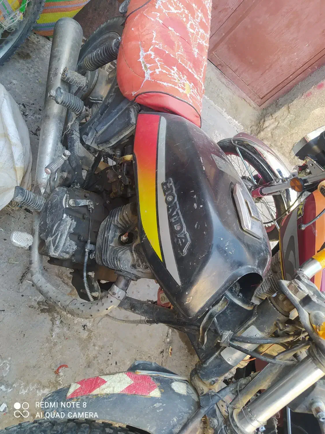 موتور تهر تلر سالم مدارک کامل پلاک ملی|موتورسیکلت|زاهدان, |دیوار