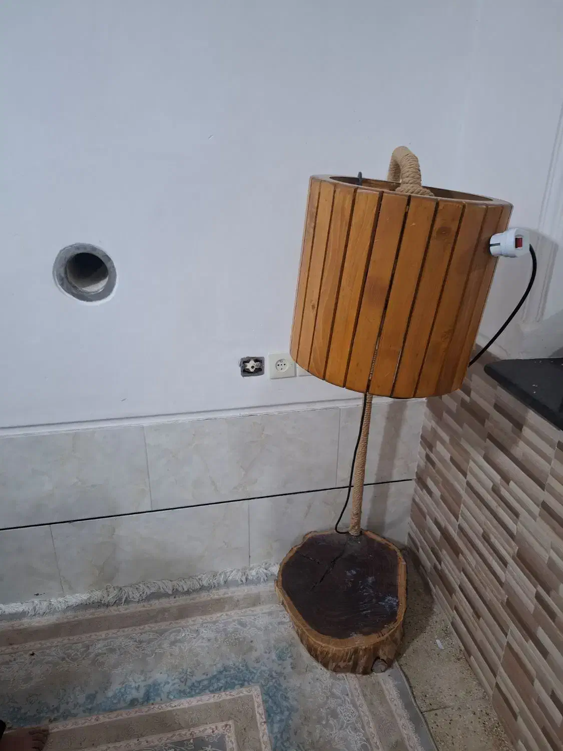 اباژورچوبی کاردست|چراغ خواب و آباژور|شیراز, شهرک والفجر|دیوار