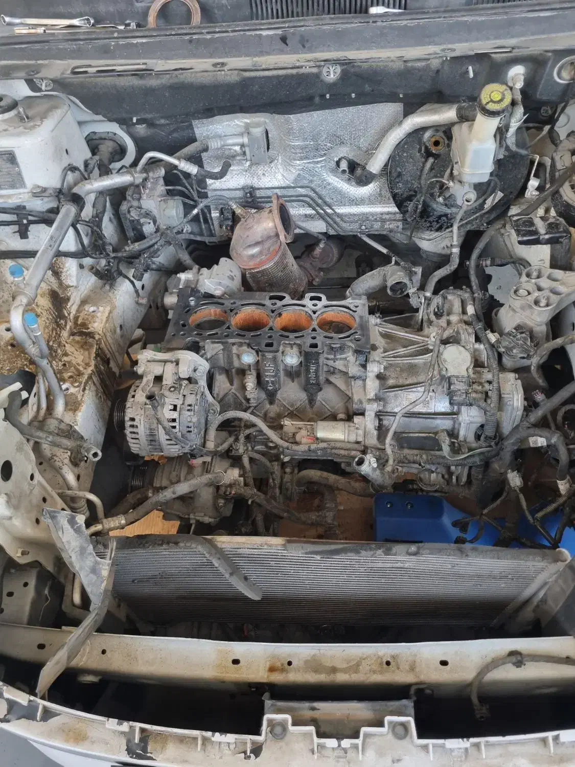 امداد خودرو درمحل وتعمیر تخصصی خودرو های وارداتی|خدمات موتور و ماشین|شهریار, شهریار|دیوار