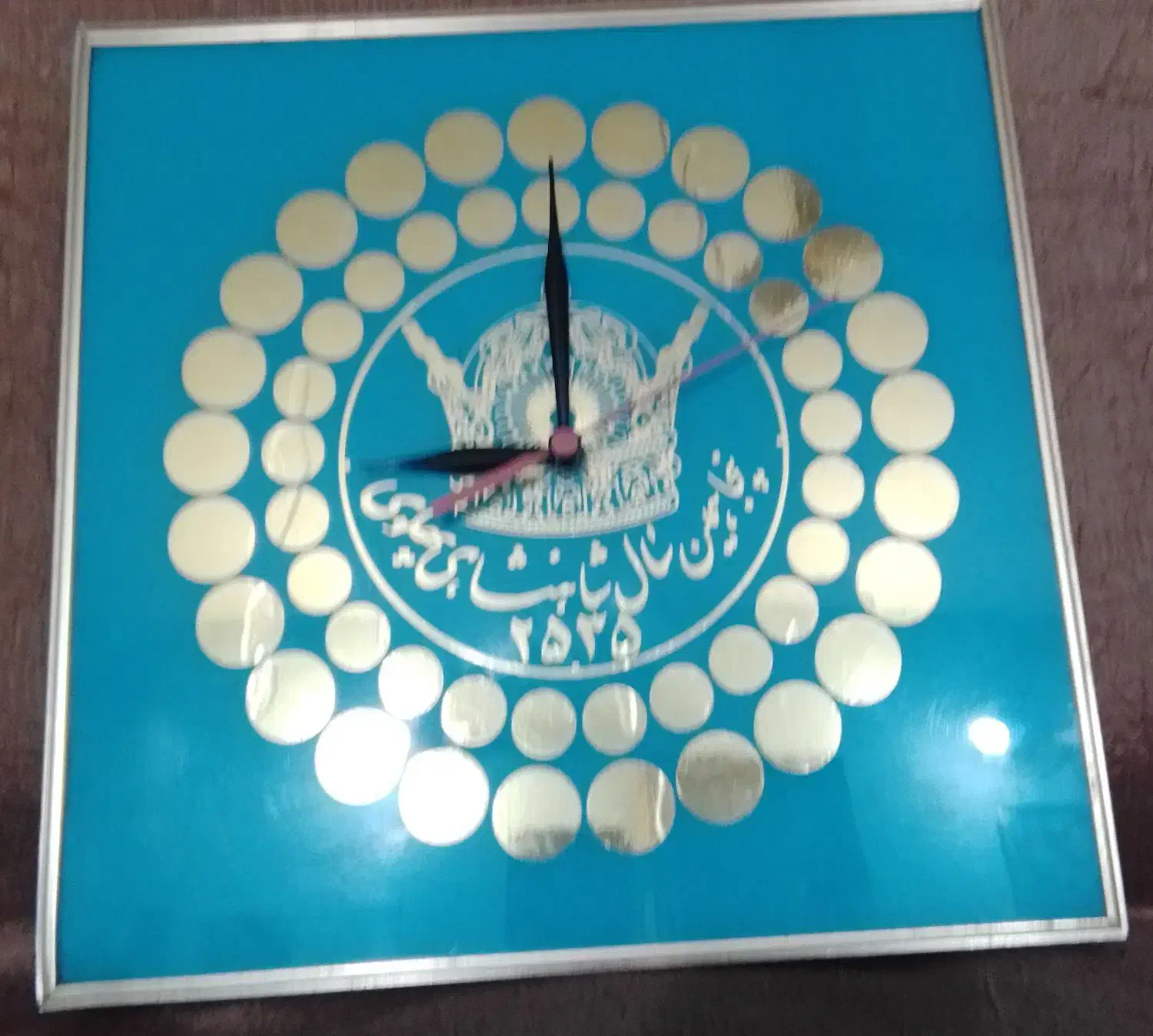 ساعت دیواری..قابل توجه کارگردان ها و فیلم سازان|کلکسیون اشیاء عتیقه|آستانه اشرفیه, |دیوار