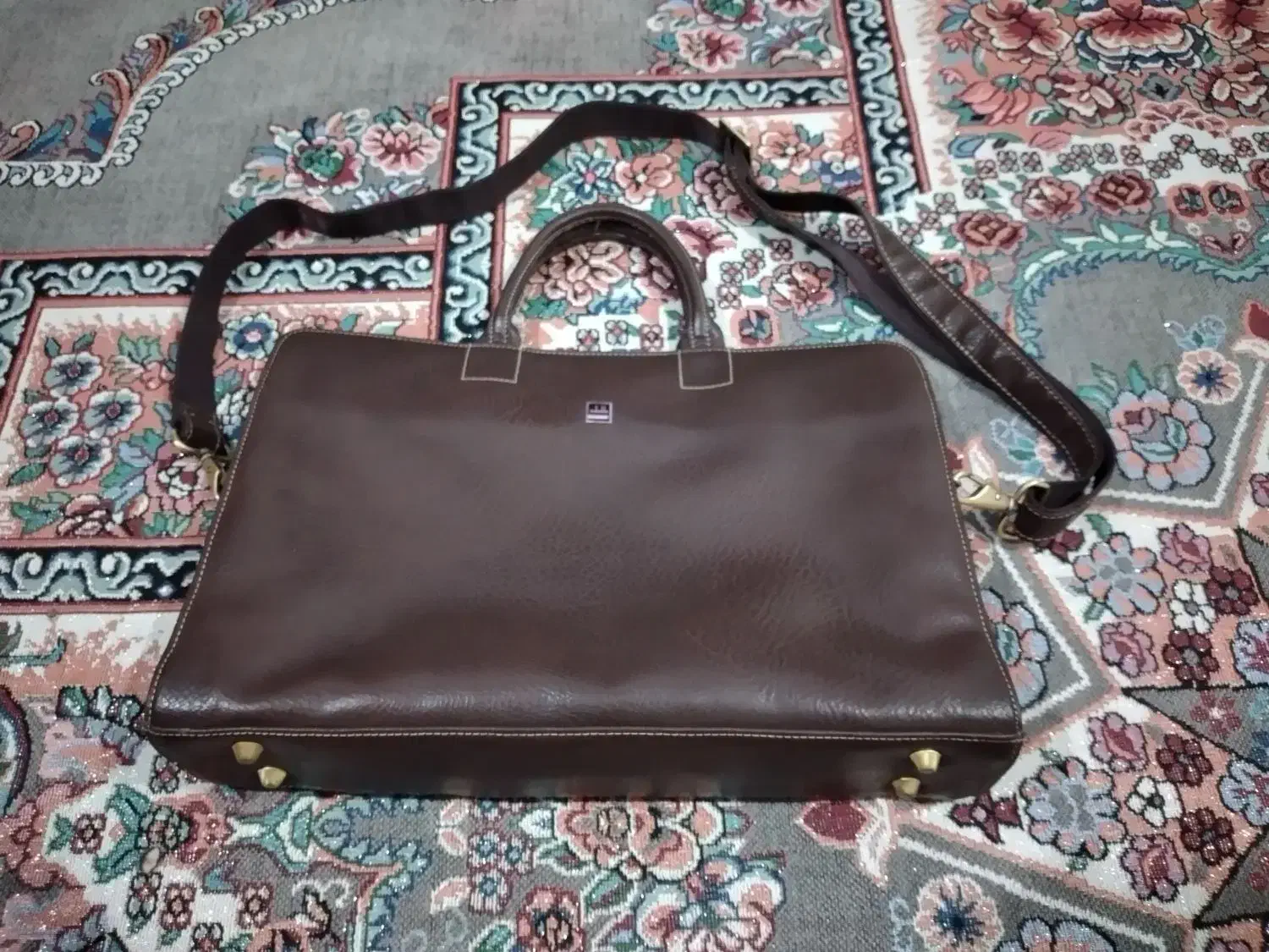 کیف اداری mdanna|کیف، کفش، کمربند|پرند, فاز ۵|دیوار