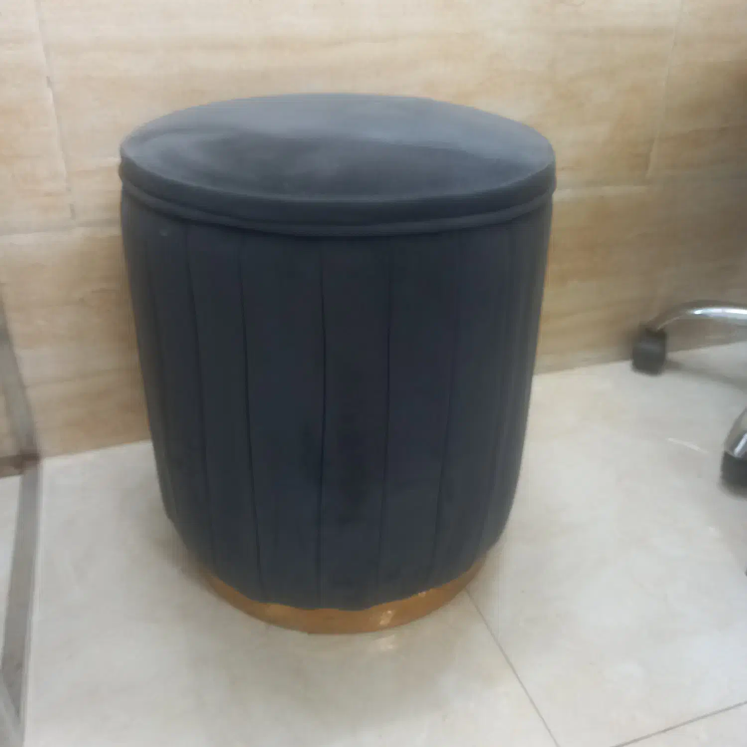 وسایل ارایشگاه|آرایشگاه و سالنهای زیبایی|سیاهکل, |دیوار