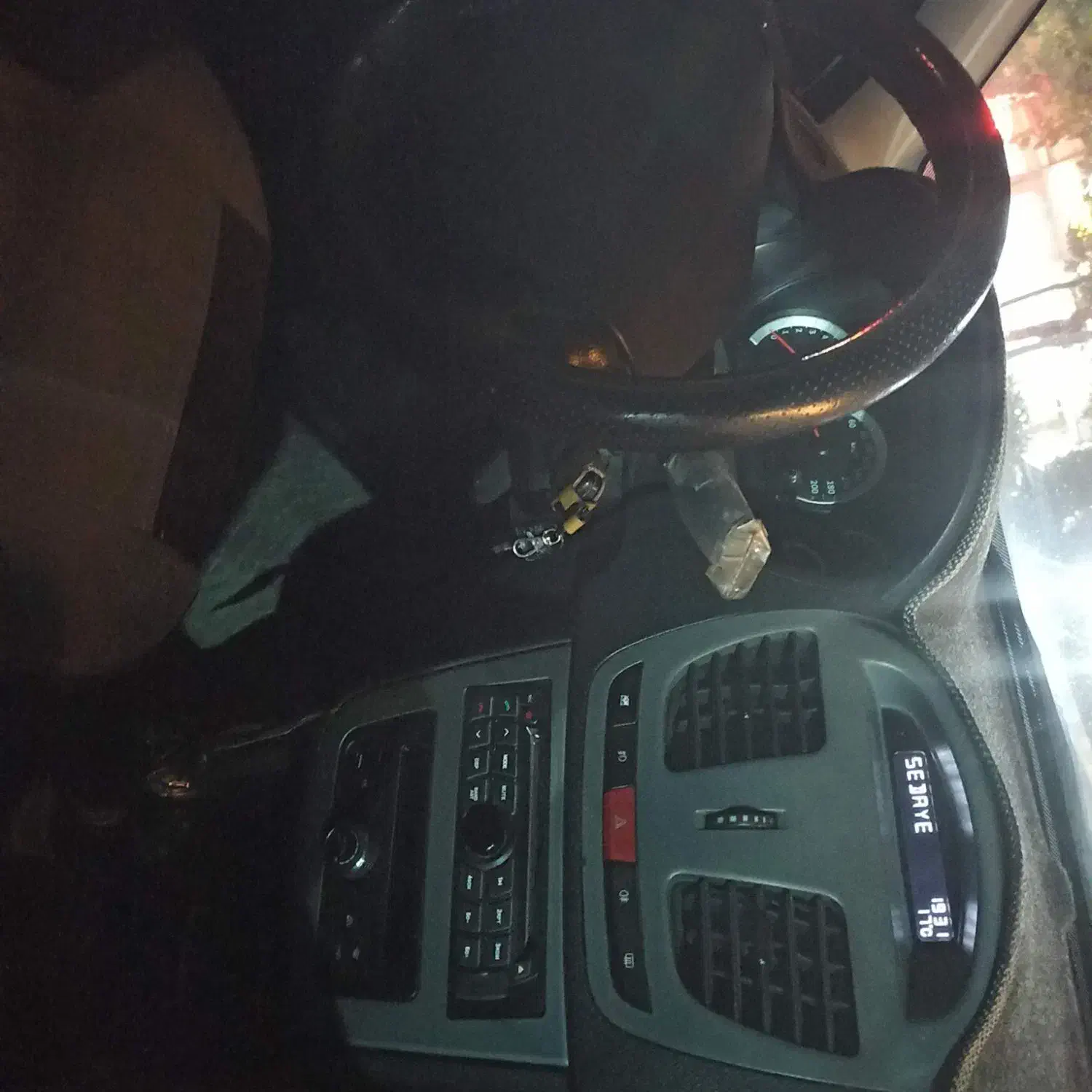 ساینا ۹۸ دوگانه شرکتی|خودرو سواری و وانت|شاهین‌شهر, مخابرات (شهید بهشتی)|دیوار