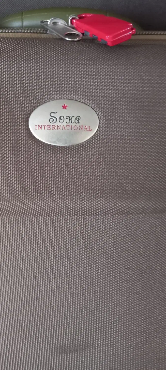 چمدان مسافرتی خارجی|کیف، کفش، کمربند|اراک, |دیوار