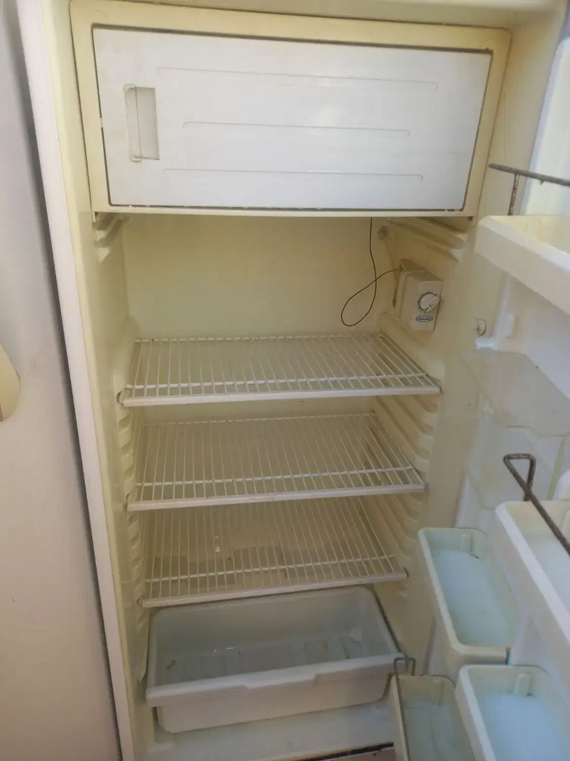 یخچال|یخچال و فریزر|اسفراین, |دیوار