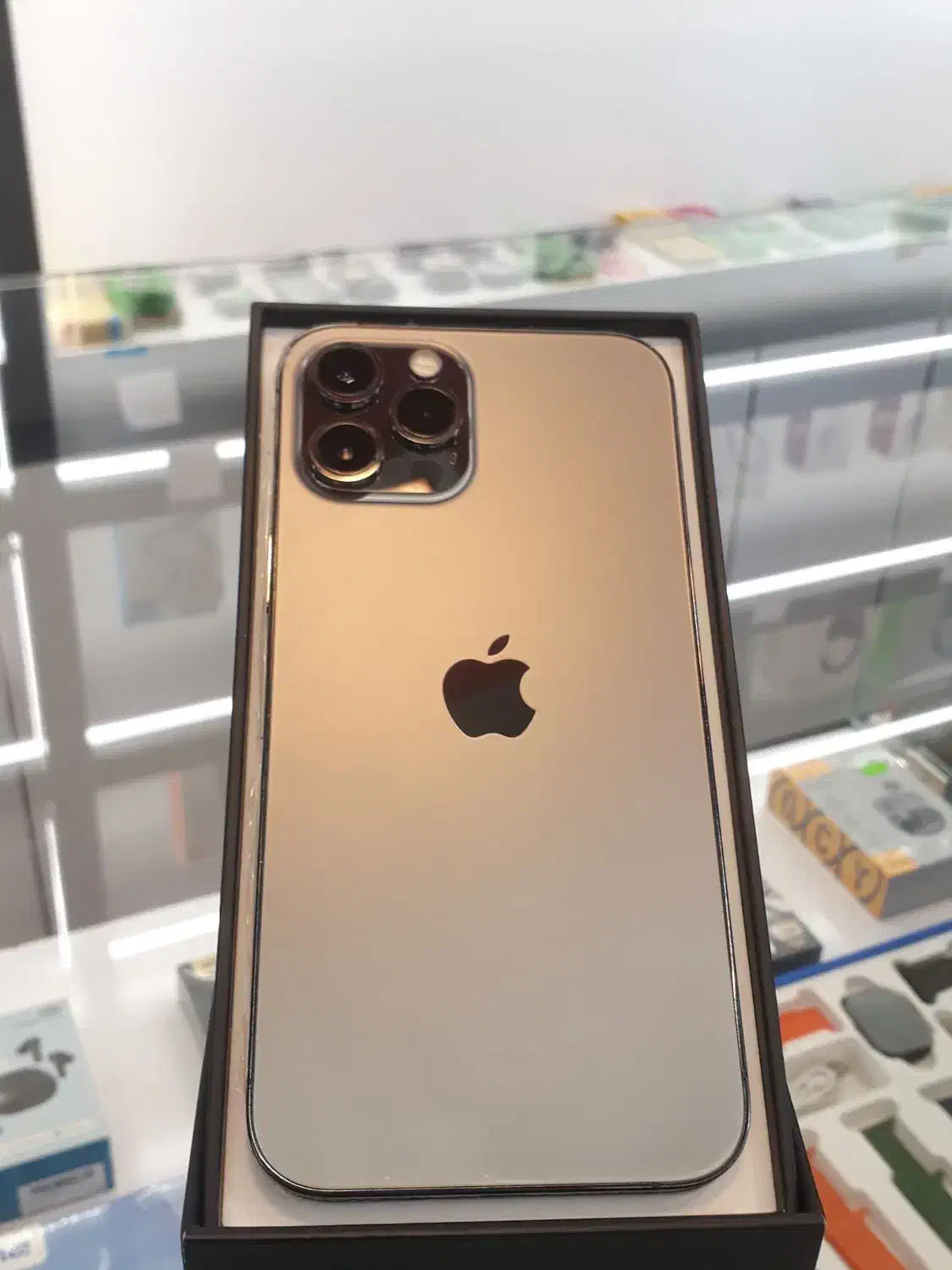 ایفون ۱۲ مکس و ۱۳ نرمال|موبایل|همدان, |دیوار